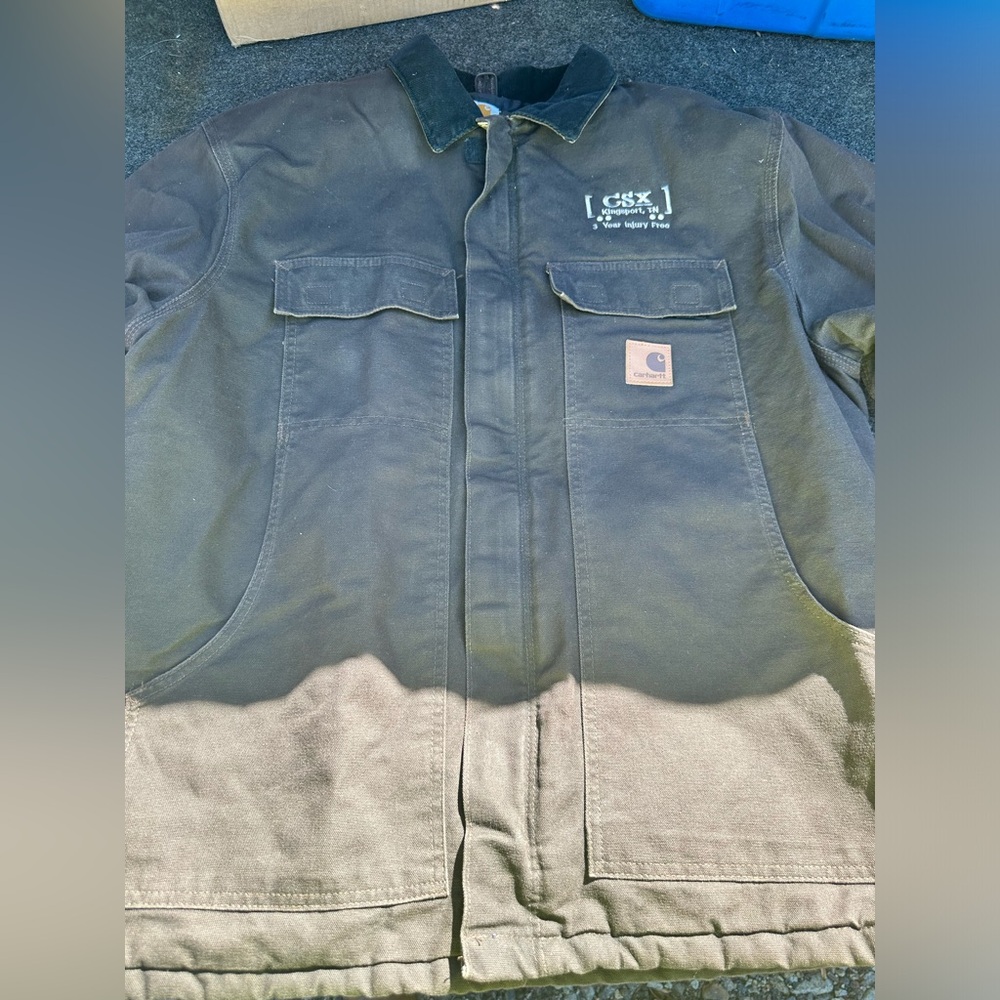Carhartt coat insulated